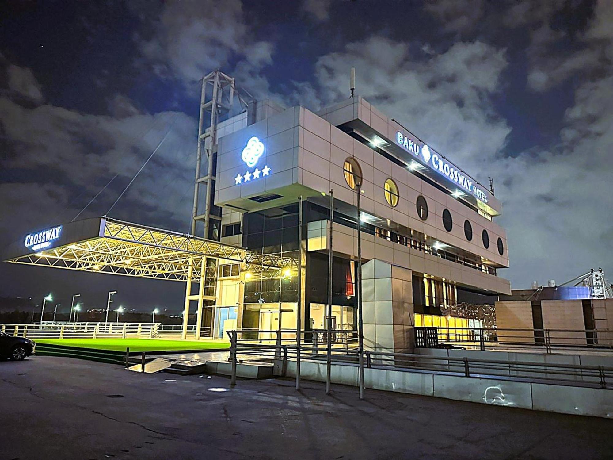 Crossway Hotel Masazir Exteriér fotografie